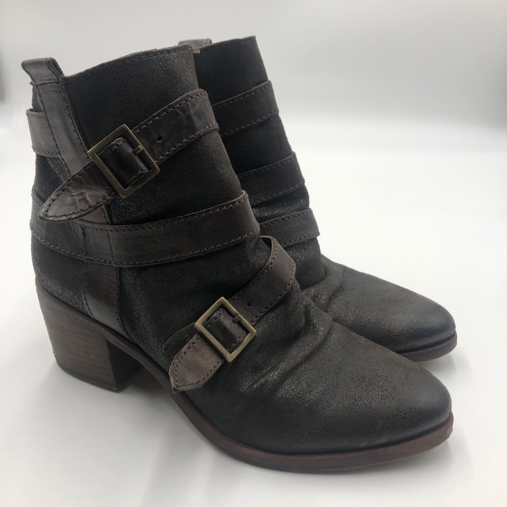 Kelsi Dagger Brooklyn Grand chocolate boots 9